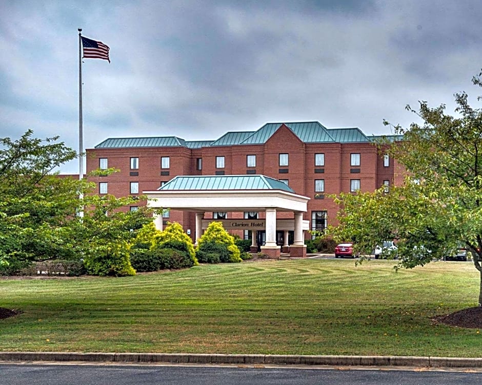Clarion Hotel & Conference Center Shepherdstown