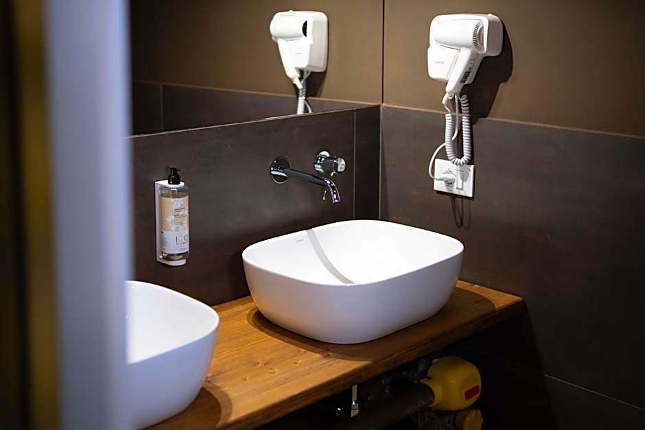 Hostelò - Luxury Hostel