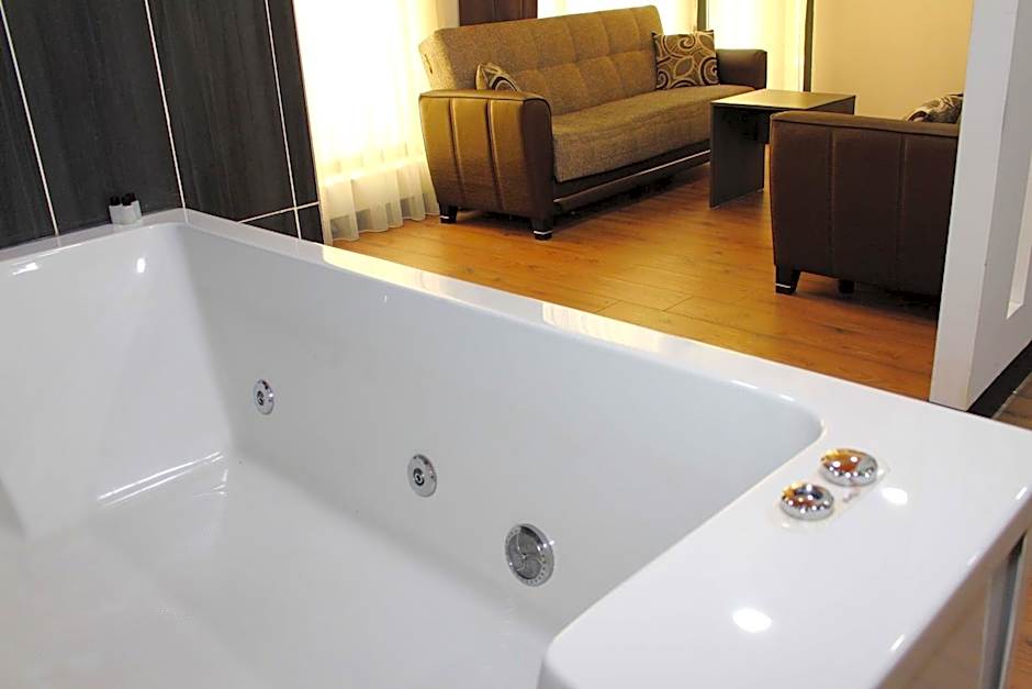 biglife hotel