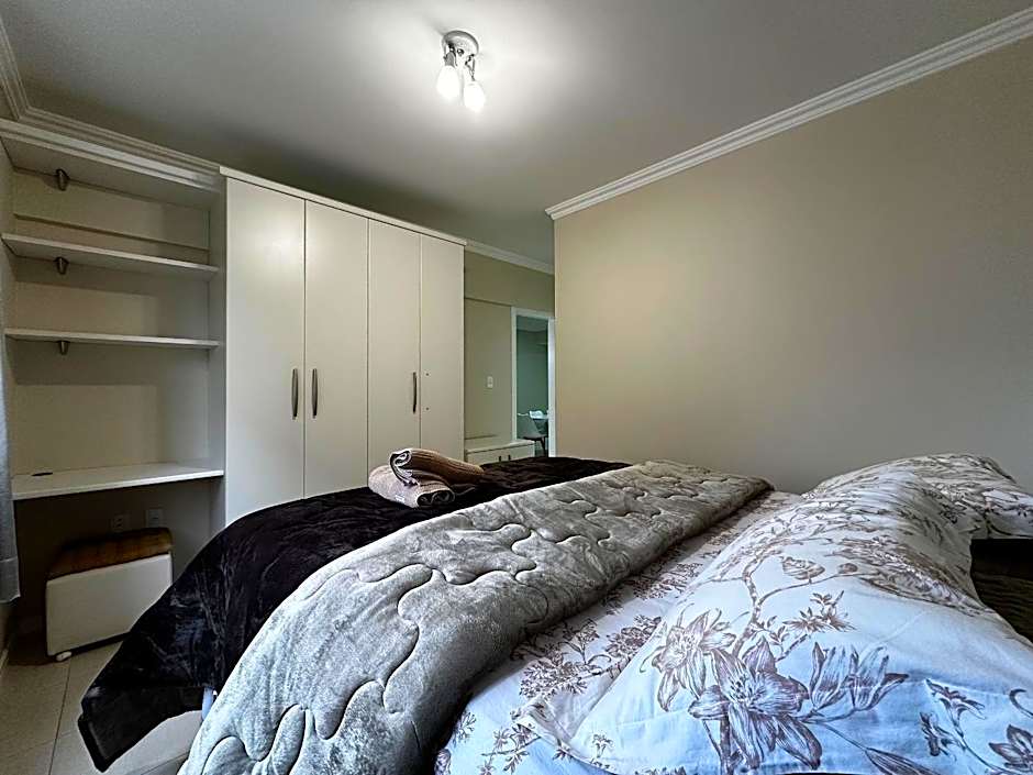 BC01- Suíte+1 | Centro | Churrasqueira | Garagem