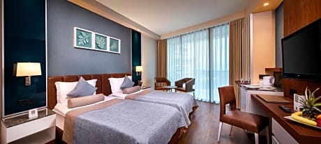 Economy Double or Twin Room with French Balcony