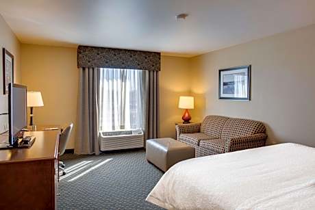 King Room with Sofa Bed - Non-Smoking