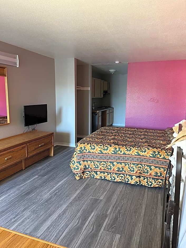 COUNTRY INN MOTEL