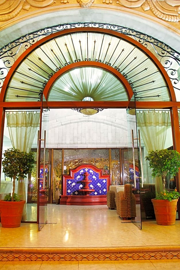 Hacienda Real del Caribe Hotel