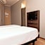 Ibis Santiago Las Condes Manquehue