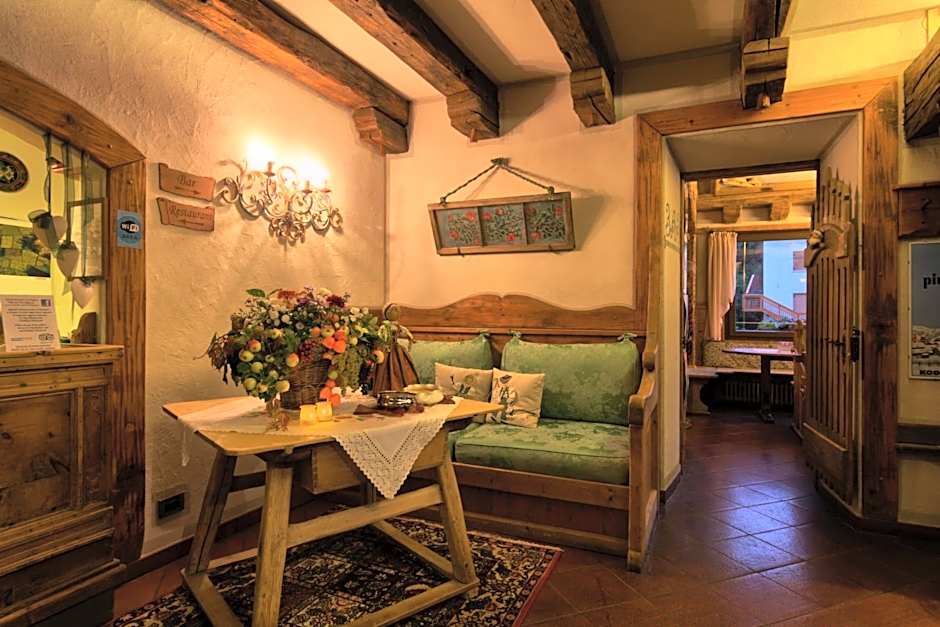 Digonera Historic Hotel B&B