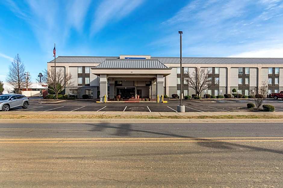 Motel 6-Conway, AR