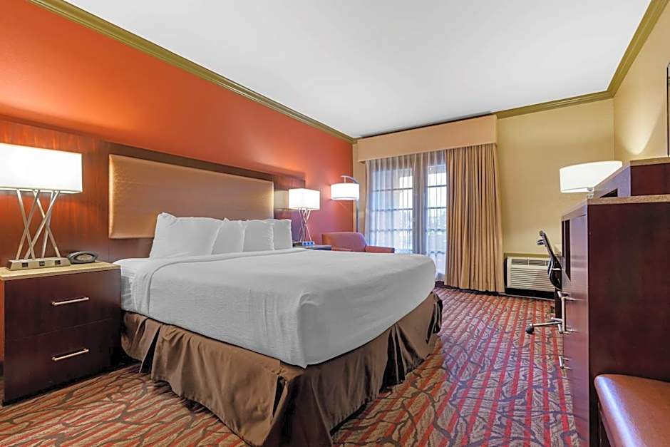Best Western Plus Brookside Inn