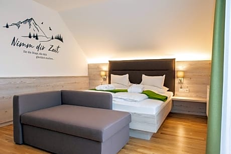 Classic Quadruple Room