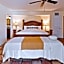 La Maison Hotel - Adults Only
