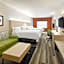 Holiday Inn Express Hotel & Suites Salem By IHG