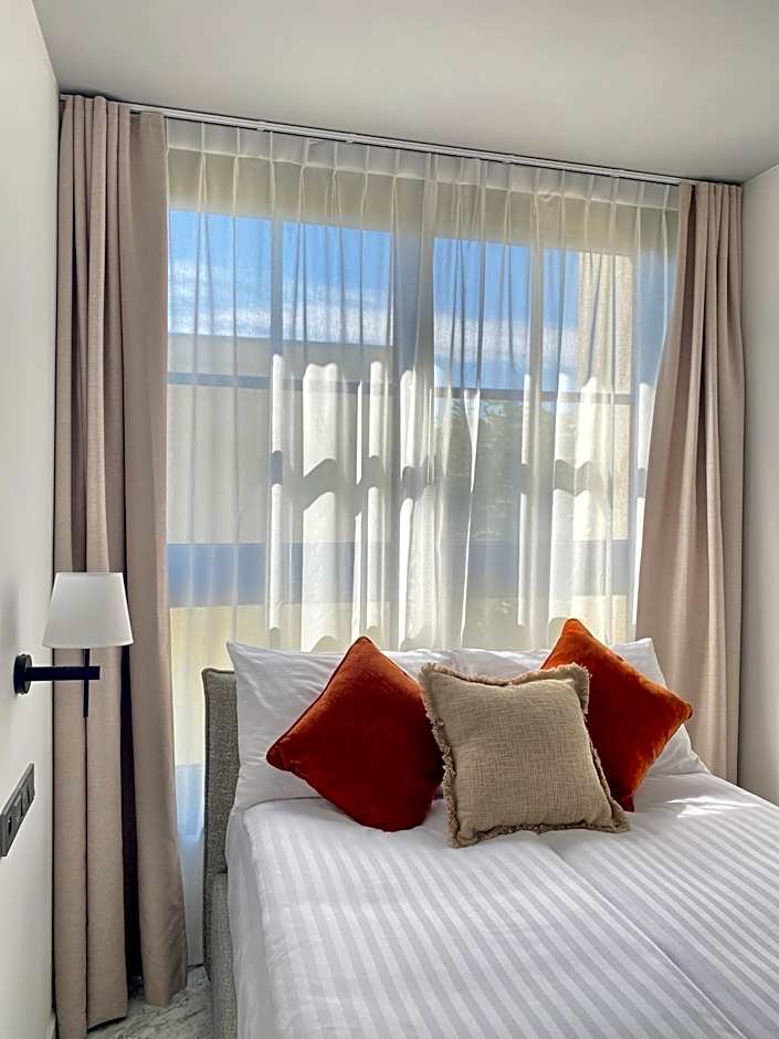 H11 Aparthotel