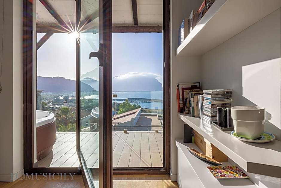 Villa Maurino by DomuSicily