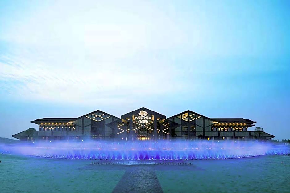 DoubleTree By Hilton Jiaxing