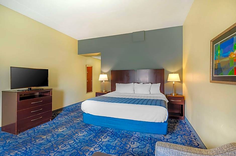 Best Western Plus Waynesboro Inn & Suites Conference Center