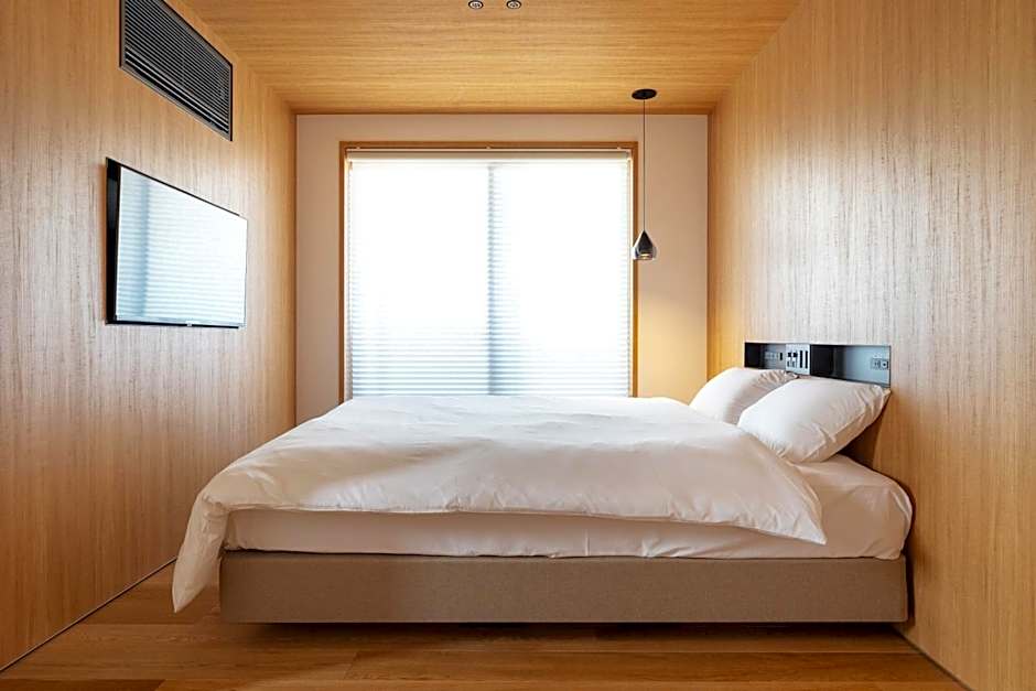 Karasuma Rokujo Hotel