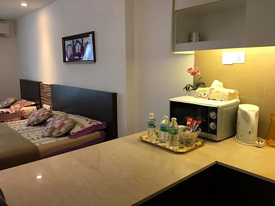 Cyber Studio Apartment