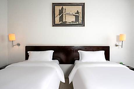 Standard Twin Bed