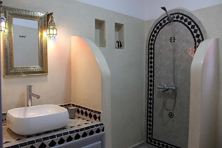 Riad El Arco ROOFTOP POOL & Spa