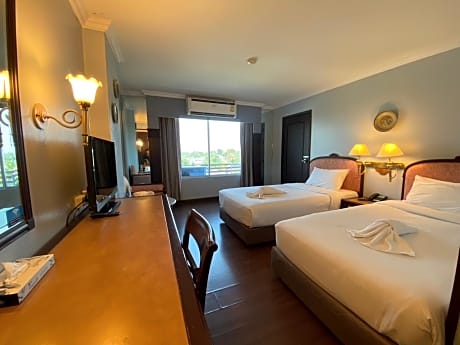 Mayflower Grande Hotel Phitsanulok