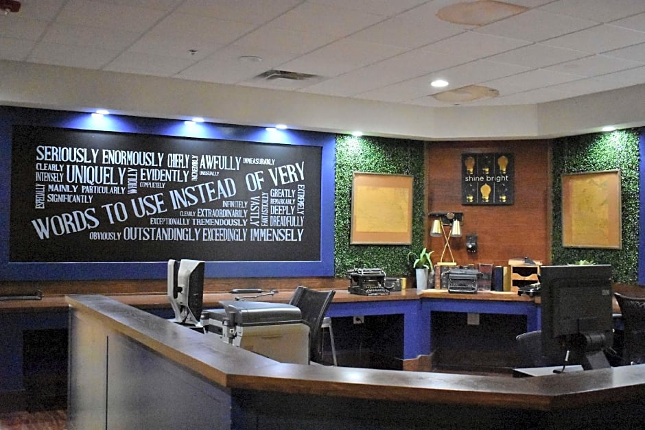 Ramada Plaza by Wyndham Omaha – Omaha, NE
