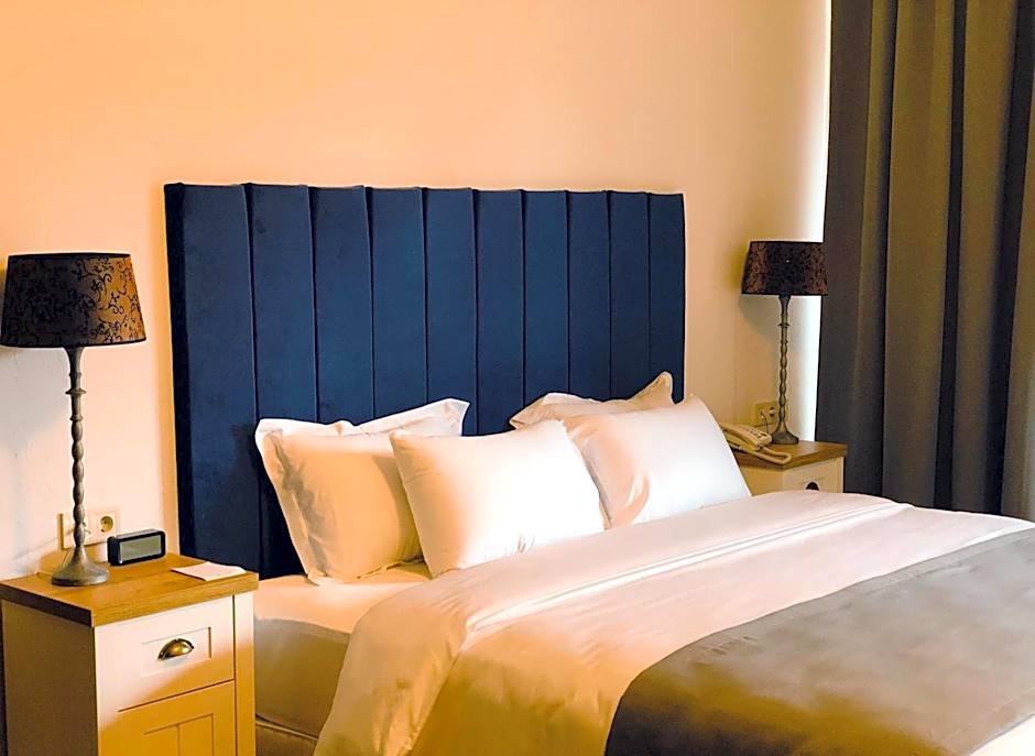 Octava Boutique Hotel