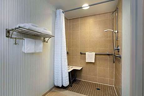King Room with Roll-In Shower - Mobility and Hearing Access