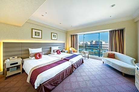 DELUXE ROOM SINGLE USE