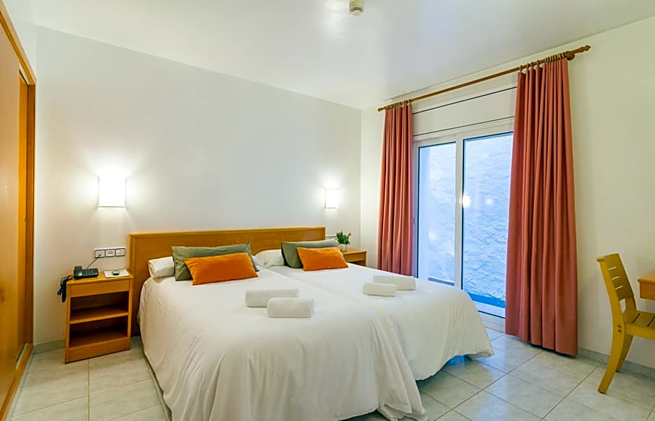 Hotel & Diving Les Illes