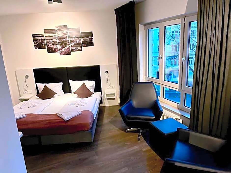 ALFA Hotel