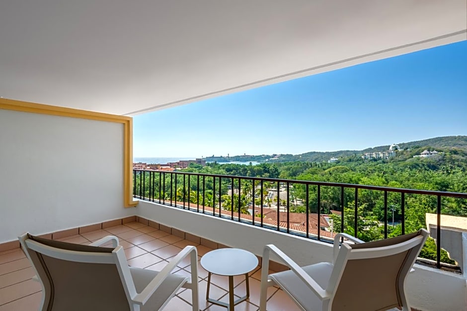 Park Royal Huatulco-All Inclusive