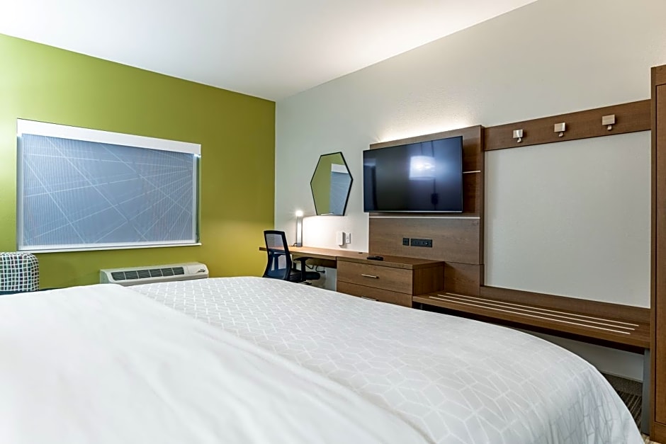 Holiday Inn Express And Suites Moundsville By IHG