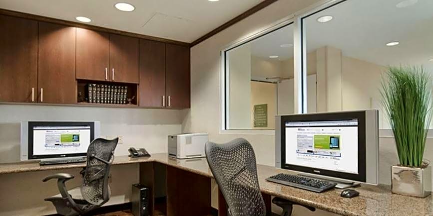 Hilton Garden Inn Austin Airport