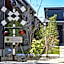 Shokudo and Hotel Kisyapoppo
