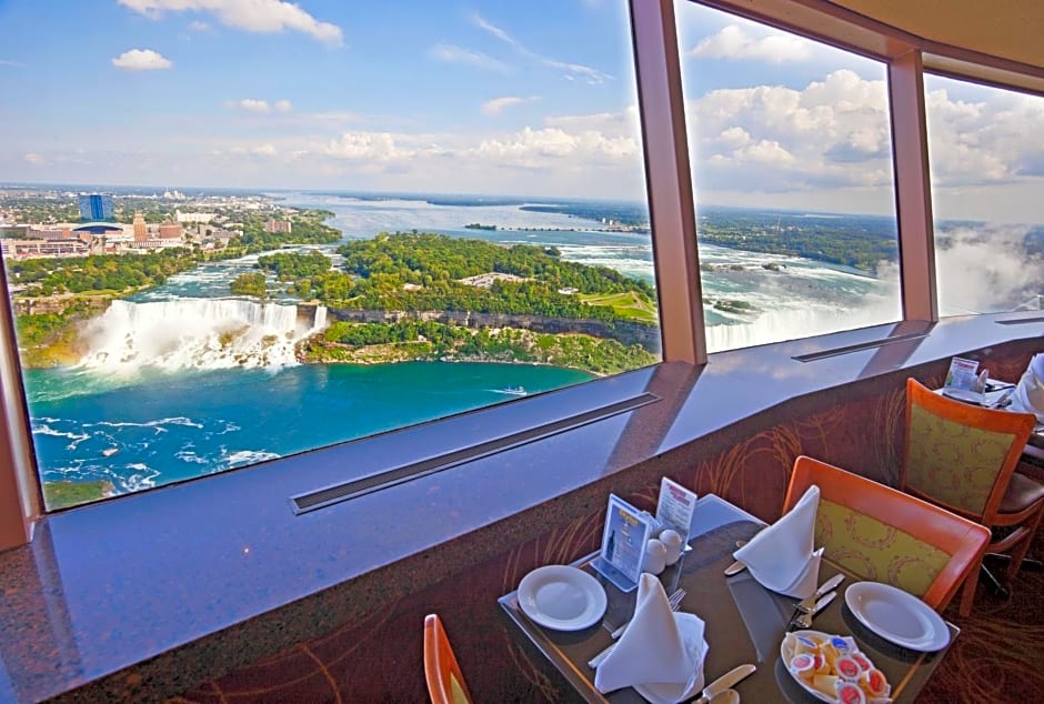 Holiday Inn Niagara Falls-By the Falls