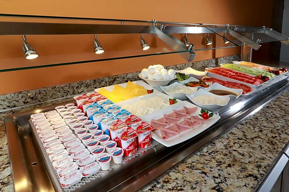 Staybridge Suites Guadalajara Expo By IHG