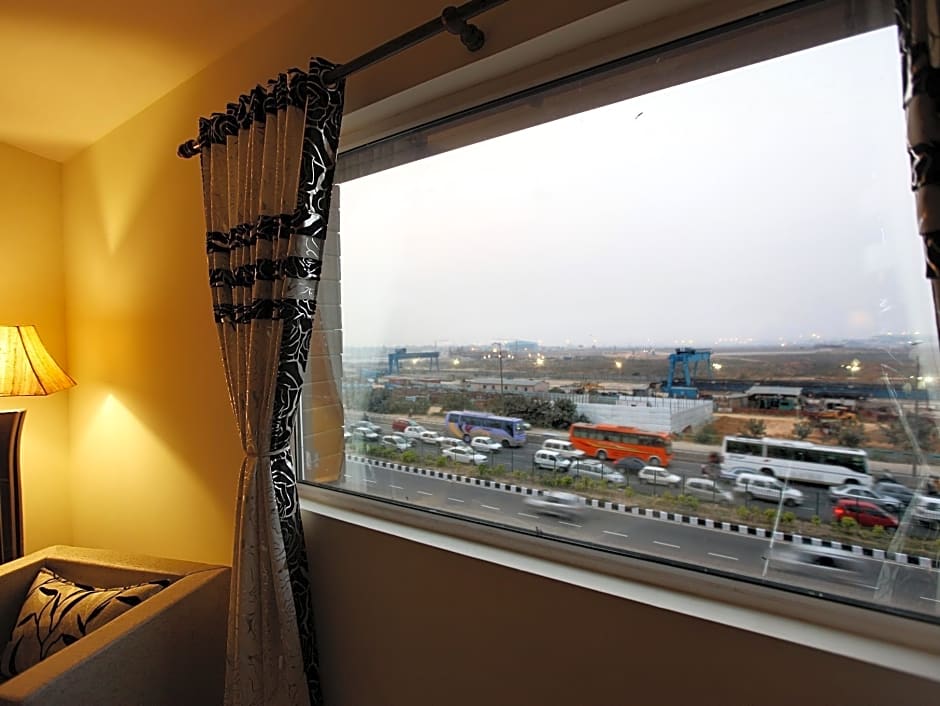 Hotel The Class, Delhi Airport