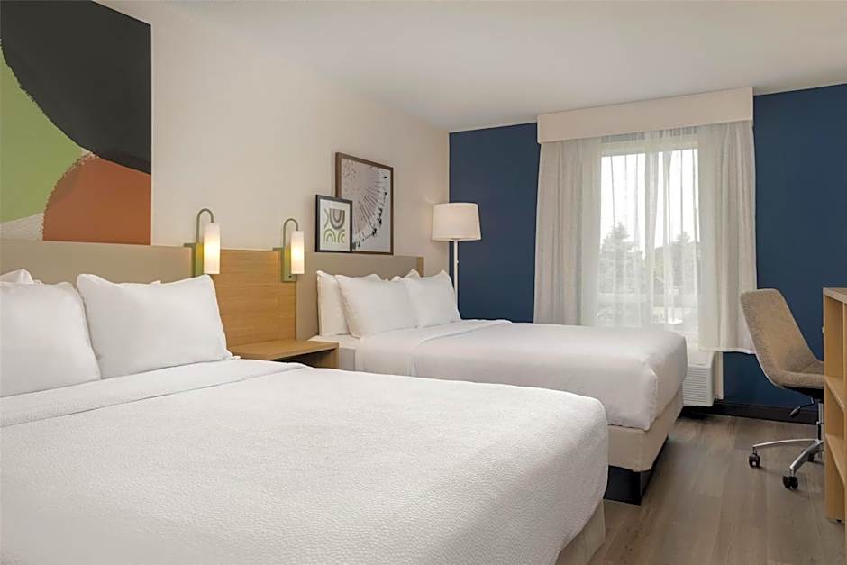 Spark by Hilton Woodstock