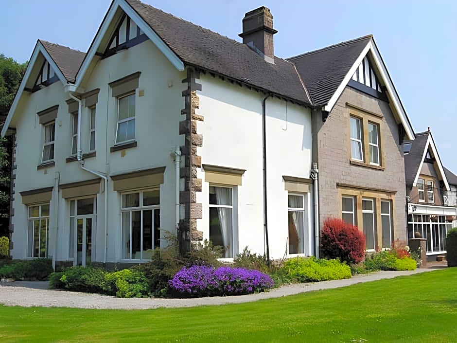 Newton House Hotel