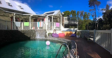 Hekerua Lodge Backpackers