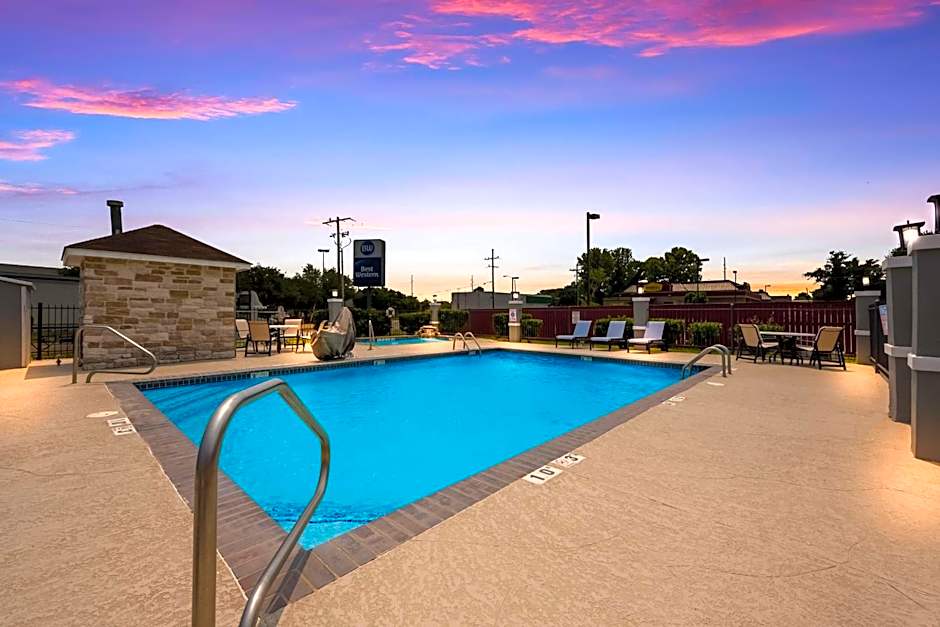Best Western Huntsville Inn & Suites