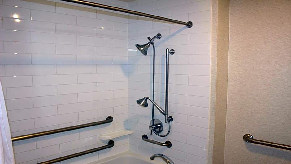 Holiday Inn Express Berkeley By IHG