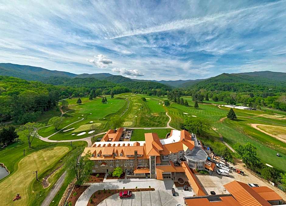 Waynesville Inn and Golf Club, Tapestry Collection by Hilton