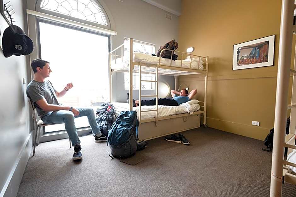 YHA Melbourne Central