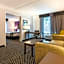 La Quinta Inn & Suites by Wyndham Atlanta Alpharetta