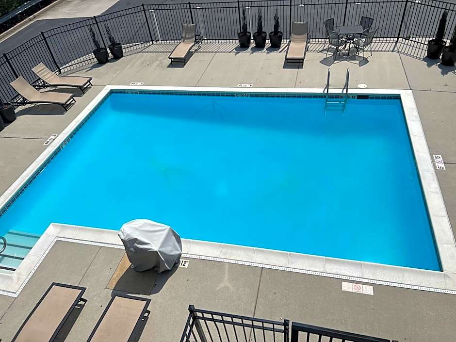 Best Western Plus Glen Allen Inn