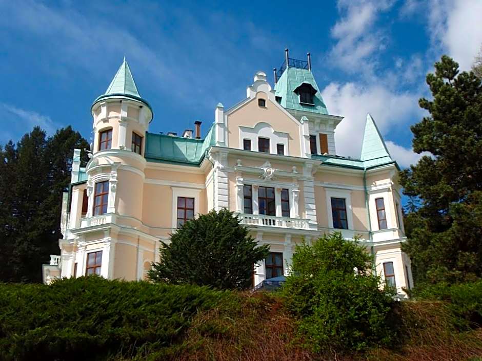 Royal Golf - Art hotel