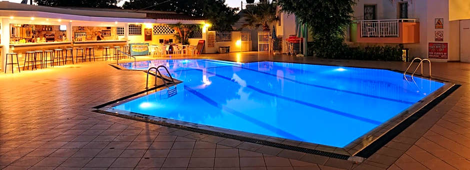 Melissa Apartments, Studios & Suites