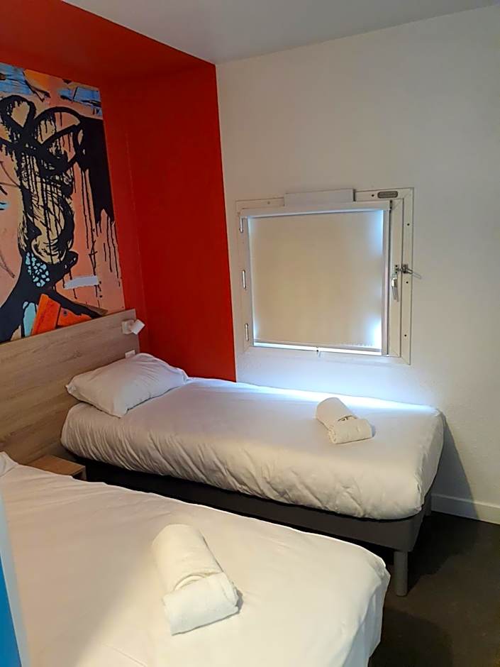 Kyriad Direct Orleans - Olivet - La Source