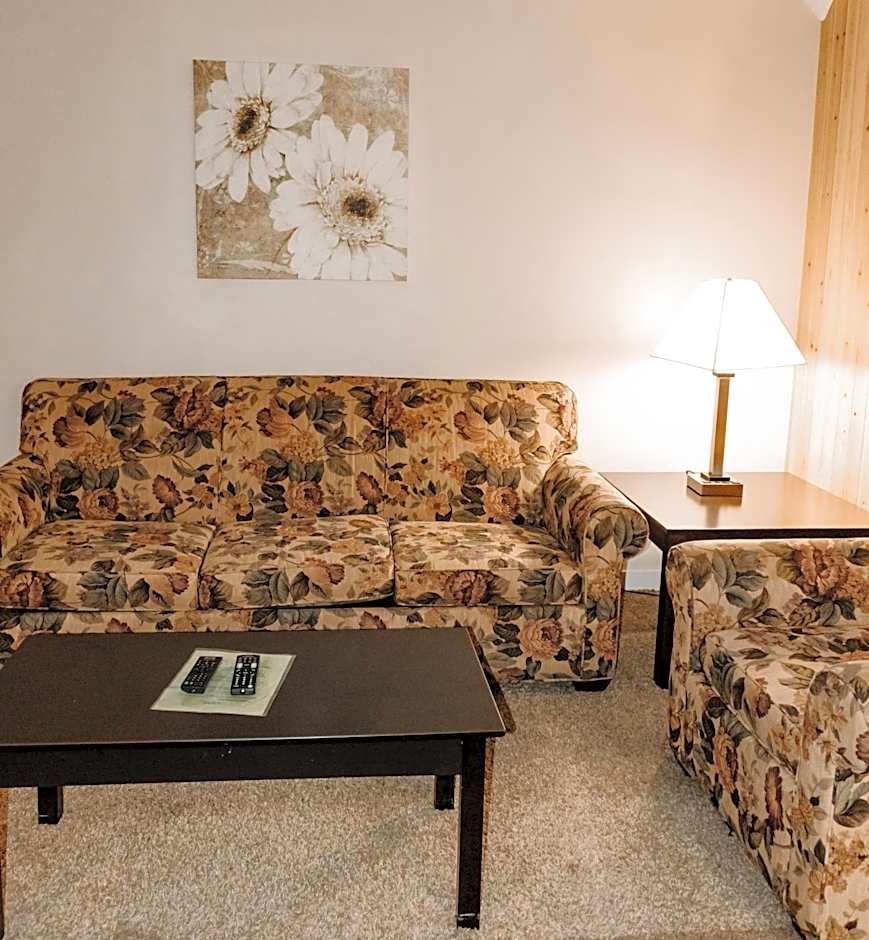 Carriage House Country Club